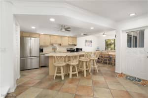 27790 Hacienda East Boulevard, Bonita Springs, FL 34135 Sold 04/15/25