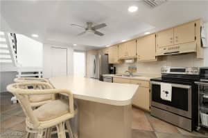 27790 Hacienda East Boulevard, Bonita Springs, FL 34135 Sold 04/15/25