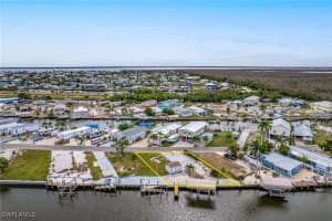 3892 Blueberry Lane, St James City, FL 33956 - MLS#224084923