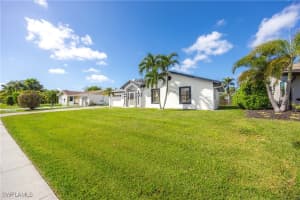 953 Cardinal Street, Naples, FL 34104 Sold 04/28/25