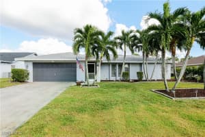 207 Se 20th Pl, Cape Coral
