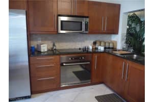 6740 Dennis Circle, Naples, FL 34104 Sold 05/28/25