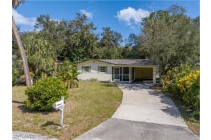 827 Tarpon Street, Fort Myers, FL 33916 Sold 11/21/24