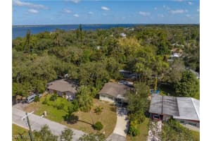 827 Tarpon Street, Fort Myers, FL 33916 Sold 11/21/24