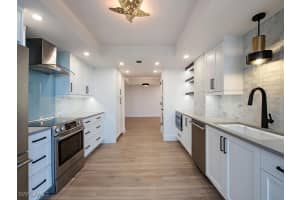 6075 Pelican Bay Boulevard, Naples, FL 34108 Sold 02/11/25