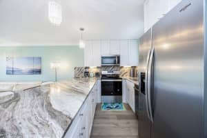 746 Eagle Creek Drive, Naples, FL 34113 Sold 11/25/24