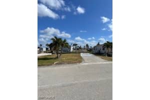17701 Peppard Drive, Fort Myers Beach, FL 33931 Sold 04/30/25