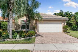 10475 Spruce Pine Court, Fort Myers, FL 33913 Sold 07/09/25