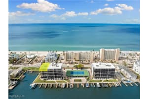 10420 Gulf Shore Drive, Naples, FL 34108 Sold 01/10/25