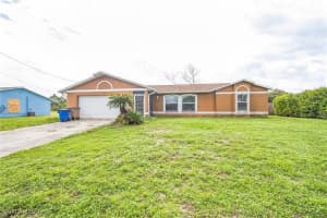 419 Candlewick Circle, Lehigh Acres, FL 33936 Sold 01/08/25