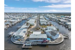 3129 Skipper Ln, St James City