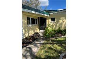 3843 LA PALMA Street, Fort Myers, FL 33901 - MLS#224085401