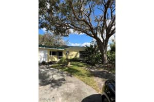 3843 LA PALMA Street, Fort Myers, FL 33901 - MLS#224085401