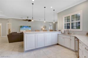 4821 Europa Drive, Naples, FL 34105 - MLS#224085468