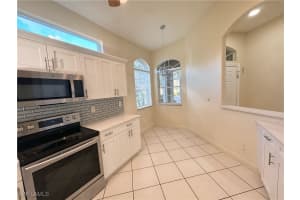 8771 Ibis Cove Circle, Naples, FL 34119 - MLS#224085495