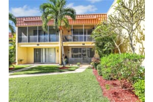 2907 Del Prado Boulevard, Cape Coral, FL 33904 Sold 02/25/25
