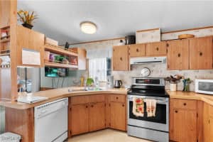 9 Coves End Drive, Fort Myers, FL 33908 Sold 04/08/25