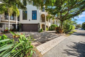 1012 7th Street, Naples, FL 34102 - MLS#224085687