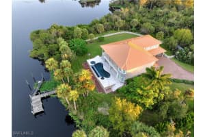 16410 Oakview Circle, Alva, FL 33920 Sold 12/16/24