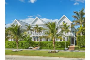 915 10th Avenue, Naples, FL 34102 Sold 02/25/25
