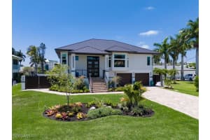 4869 Regal Drive, Bonita Springs, FL 34134 Sold 02/10/25