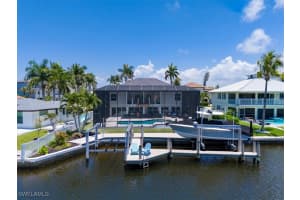 4869 Regal Drive, Bonita Springs, FL 34134 Sold 02/10/25