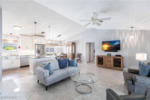 3270 Valencia Drive, Naples, FL 34120 Sold 02/20/25