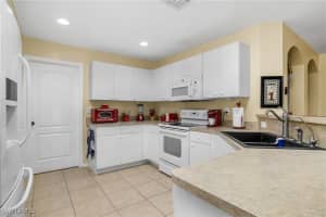 113 29th Street, Cape Coral, FL 33909 Sold 04/23/25