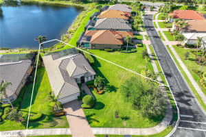 6145 Dogleg Drive, Naples, FL 34113 - MLS#224085781