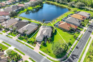 6145 Dogleg Drive, Naples, FL 34113 - MLS#224085781