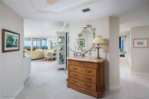 445 Dockside Drive, Naples, FL 34110 Sold 03/11/25