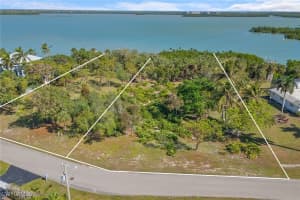 849 Caxambas Drive, Marco Island, FL 34145 Sold 08/05/25