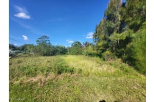 7978 Marx Drive, North Fort Myers, FL 33917 Sold 02/14/25