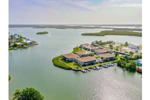 330 Kon Tiki Drive, Naples, FL 34113 Sold 08/22/25