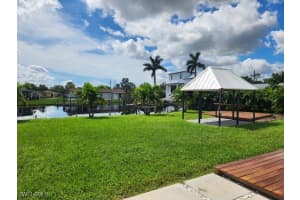 421 Cross Street, North Fort Myers, FL 33903 Sold 08/15/25