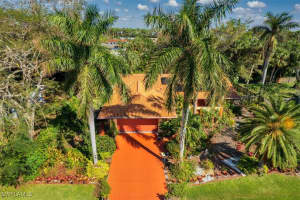 2601 Outrigger Lane, Naples, FL 34104 Sold 01/14/25
