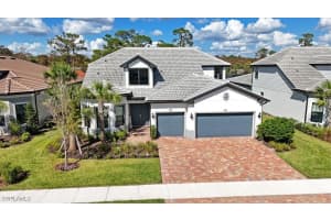 9575 Curlew Dr, Naples