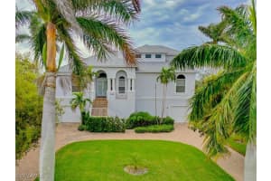 524 Spinnaker Drive, Marco Island, FL 34145 Sold 02/21/25