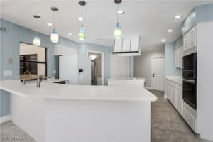 5532 Foxhunt Way, Naples, FL 34104 Sold 03/07/25