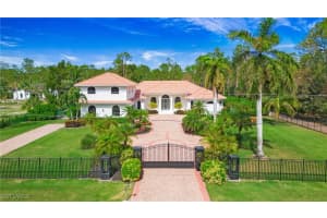 3581 1st Avenue, Naples, FL 34120 Sold 05/23/25