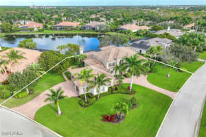 7711 Trent Court, Naples, FL 34113 - MLS#224086800
