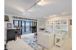 1925 Clifford Street, Fort Myers, FL 33901 - MLS#224086901