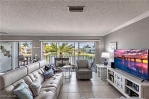 7156 Blanquilla Ct 10, Fort Myers