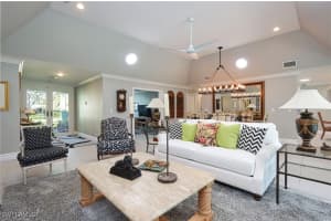 836 Bentwood Drive, Naples, FL 34108 - MLS#224086950