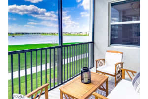 5629 Double Eagle Cir 4223, Ave Maria