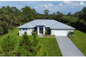 238 13th Street, Naples, FL 34120 Sold 02/05/25