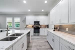 4167 Raffia Dr, Naples