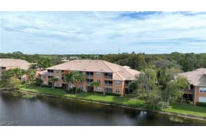 9621 Spanish Moss Way 3833, Bonita Springs