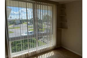 207 Palm Drive, Naples, FL 34112 Sold 01/21/25