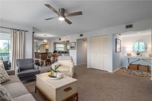 105 GEORGETOWN Boulevard, Naples, FL 34112 - MLS#224087133